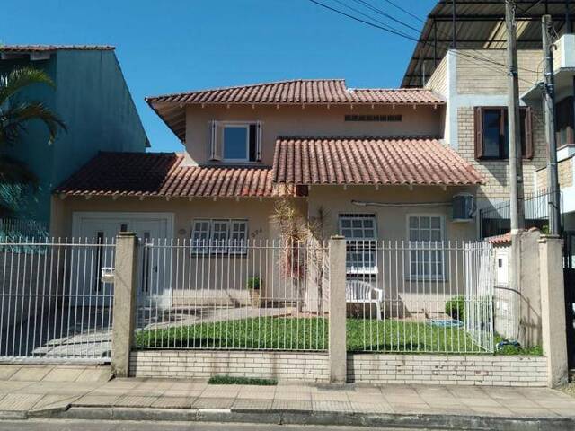 Casa para Venda em Cachoeirinha - 2