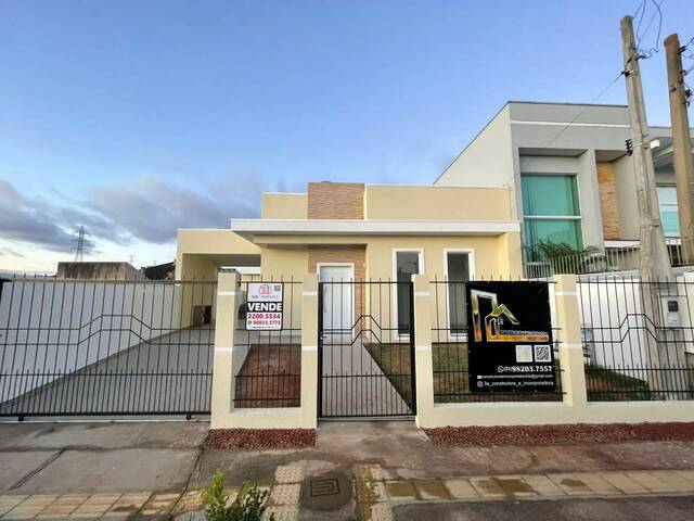 Casa para Venda em Gravataí - 2