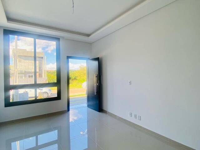 Casa para Venda em Gravataí - 3