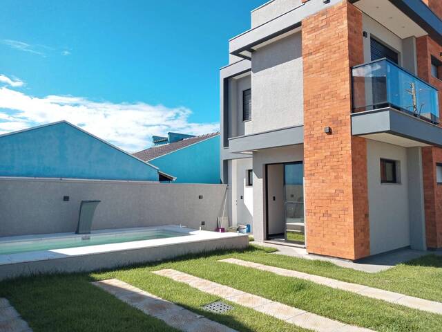#97 - Casa Gravataí para Venda em Gravataí - RS