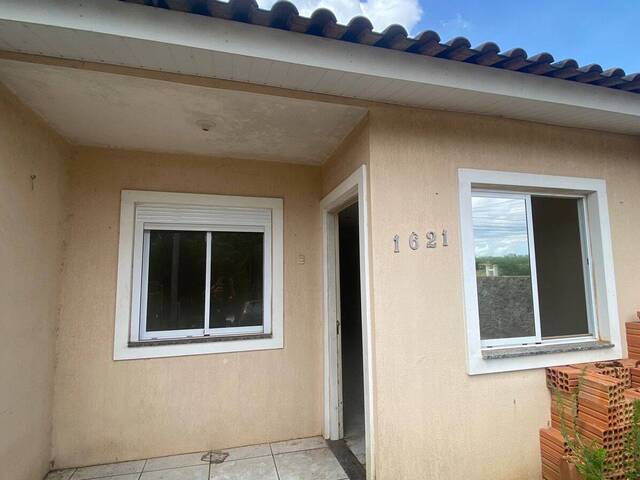 #110 - Casa para Venda em Cachoeirinha - RS