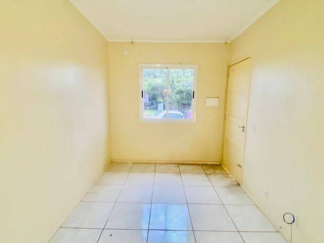 #110 - Casa para Venda em Cachoeirinha - RS