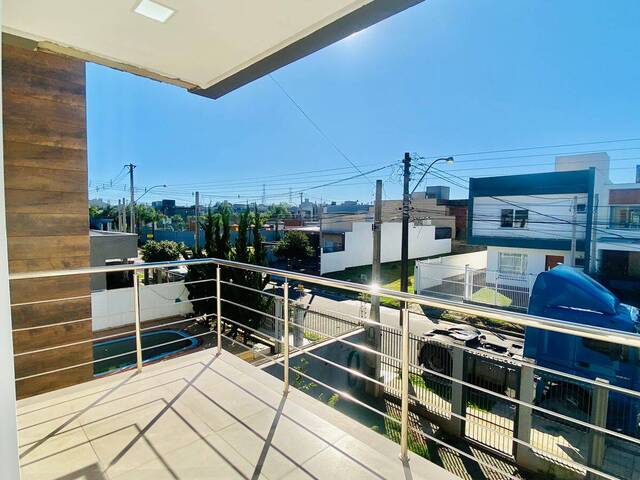 Casa para Venda em Gravataí - 3