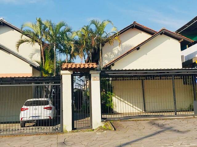 Casa para Venda em Porto Alegre - 5