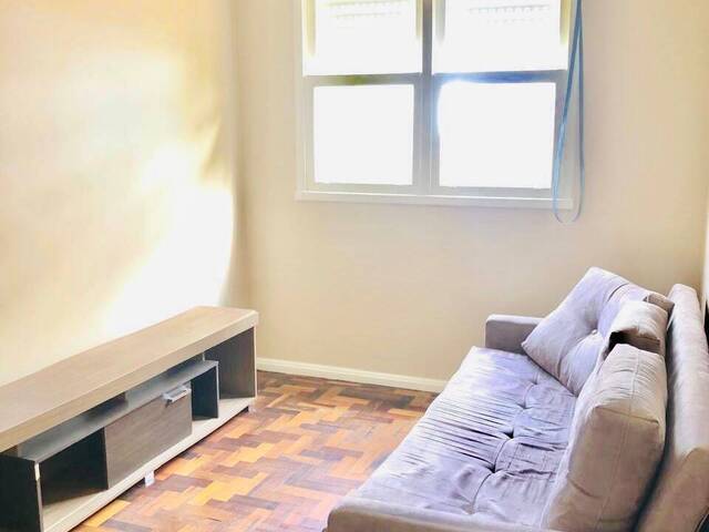 #150 - Apartamento para Venda em Porto Alegre - RS