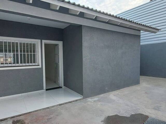 Casa para Venda em Cachoeirinha - 3