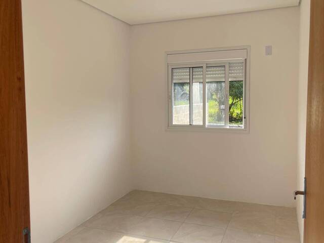 Casa para Venda em Gravataí - 3