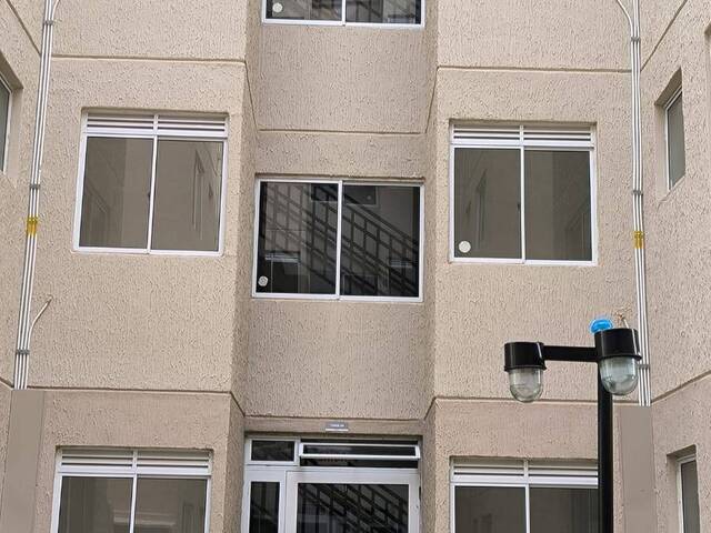 #195 - Apartamento para Venda em Cachoeirinha - RS