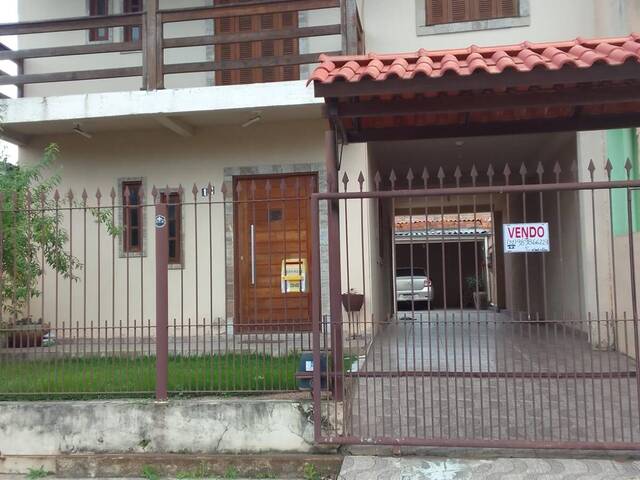 #233 - Casa para Venda em Gravataí - RS