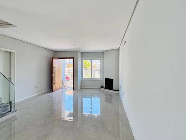 #241 - Casa Alto Padrão Canoas para Venda em Canoas - RS