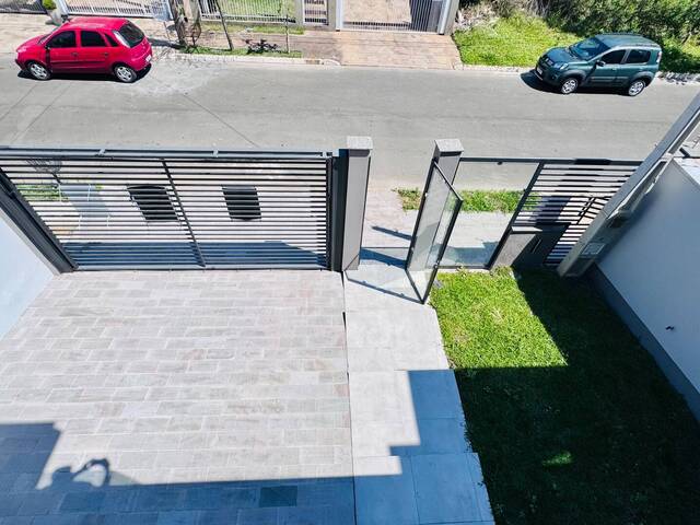 #241 - Casa Alto Padrão Canoas para Venda em Canoas - RS
