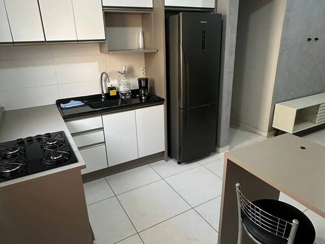 #242 - Apartamento para Venda em Cachoeirinha - RS