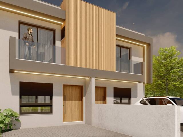 #244 - Casa para Venda em Canoas - RS