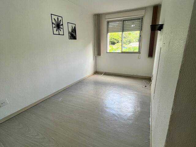 #316 - Apartamento para Venda em Porto Alegre - RS
