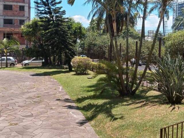 Apartamento para Venda em Porto Alegre - 1