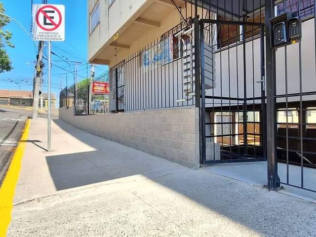 #318 - Apartamento para Venda em Cachoeirinha - RS