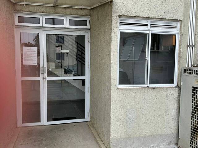 #320 - Apartamento para Venda em Porto Alegre - RS