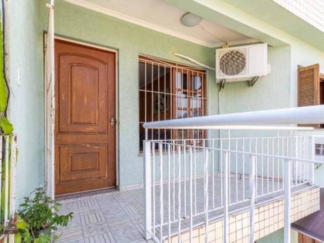 #321 - Apartamento para Venda em Cachoeirinha - RS