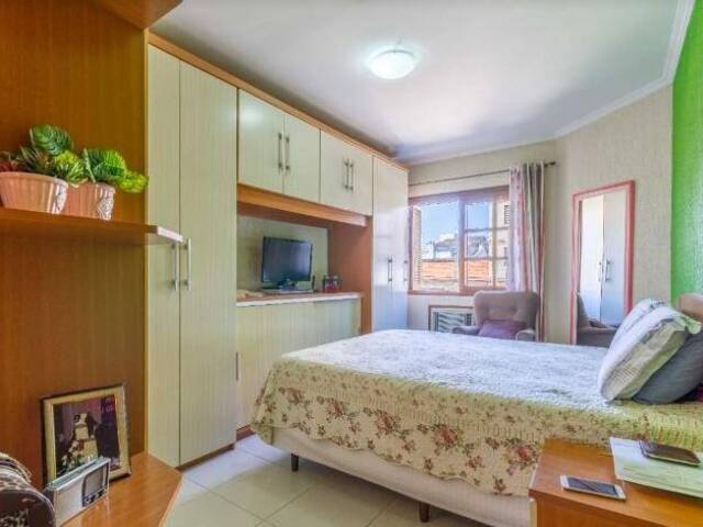 #321 - Apartamento para Venda em Cachoeirinha - RS