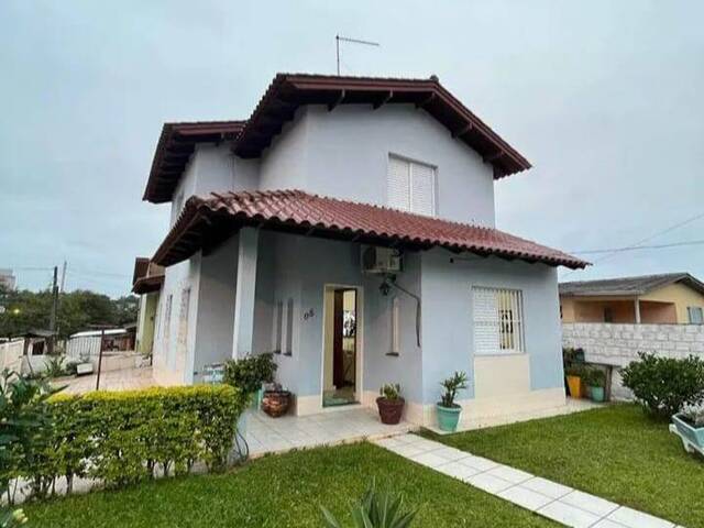 #329 - Casa para Venda em Gravataí - RS