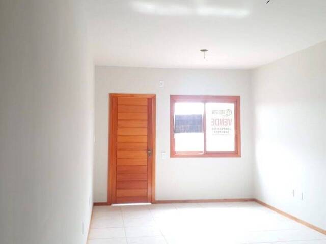 #334 - Casa para Venda em Alvorada - RS
