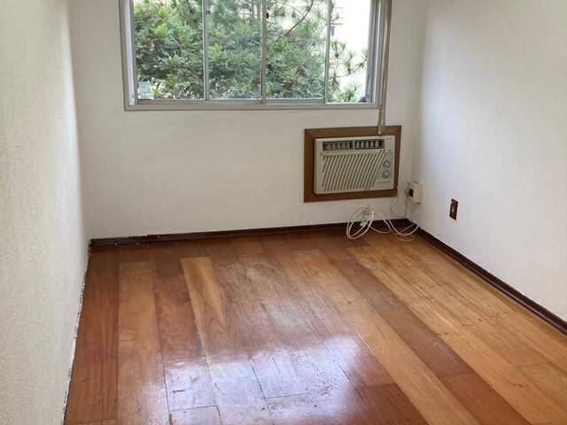 #349 - Apartamento para Venda em Porto Alegre - RS