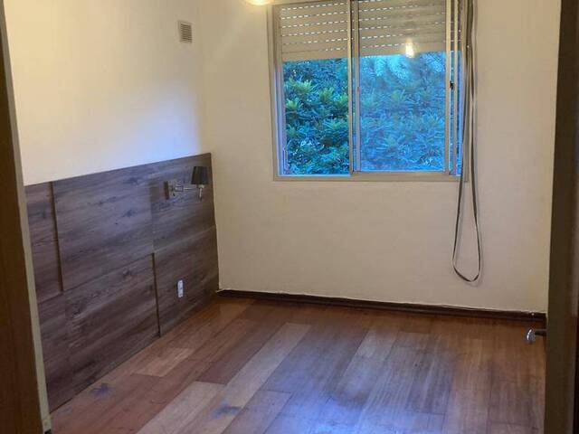 Apartamento para Venda em Porto Alegre - 4