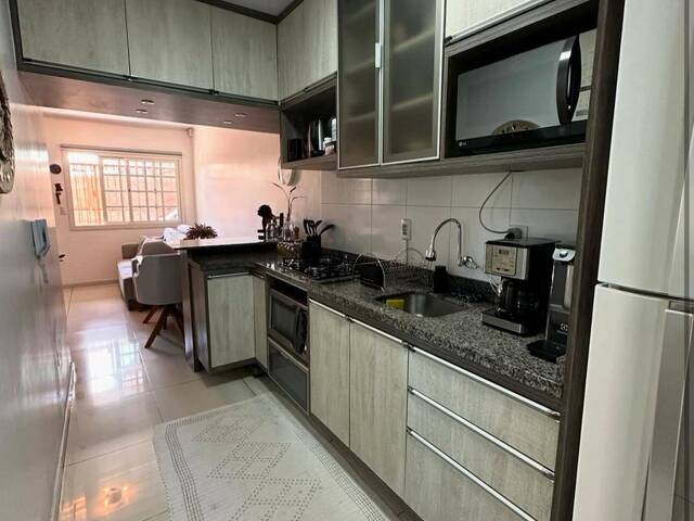 #366 - Casa para Venda em Cachoeirinha - RS