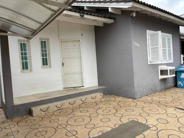 #376 - Casa para Venda em Cachoeirinha - RS
