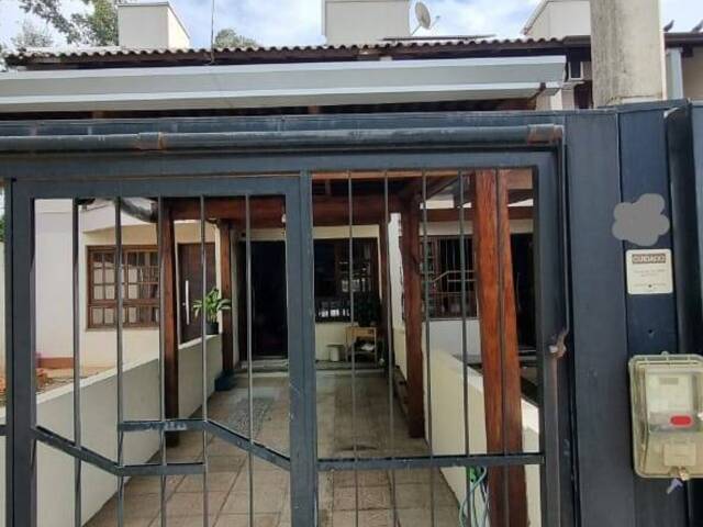#402 - Casa para Venda em Cachoeirinha - RS
