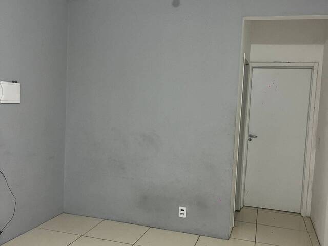 #410 - Apartamento para Venda em Alvorada - RS