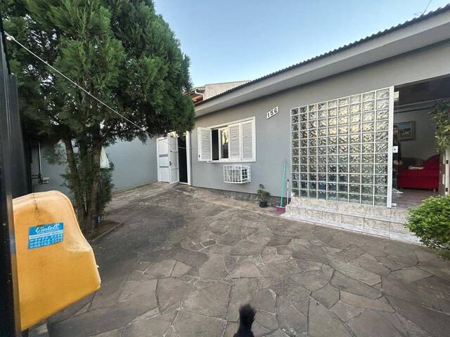 #424 - Casa para Venda em Cachoeirinha - RS