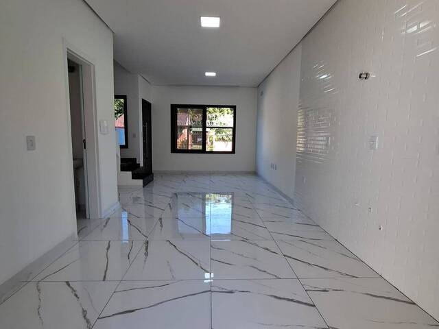 #436 - Casa para Venda em Cachoeirinha - RS