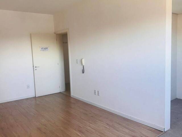 #447 - Apartamento para Venda em Esteio - RS