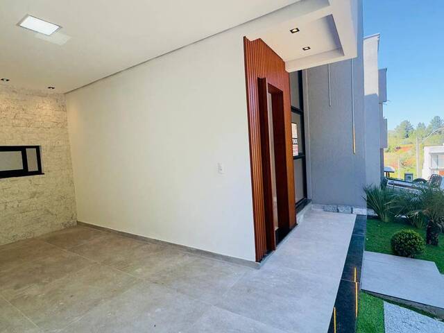 #469 - Casa para Venda em Gravataí - RS