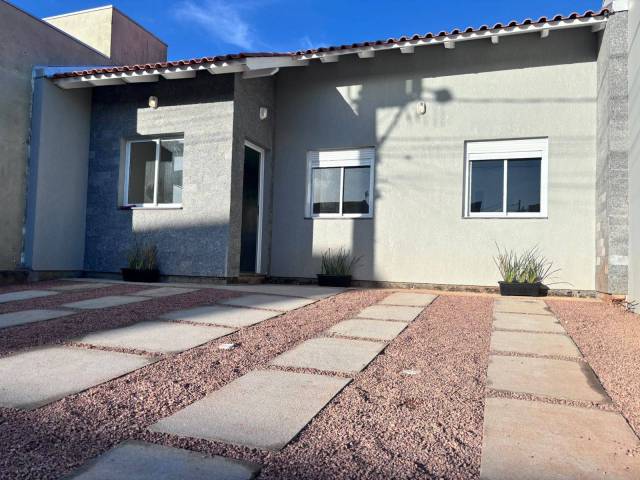 #477 - Casa para Venda em Gravataí - RS