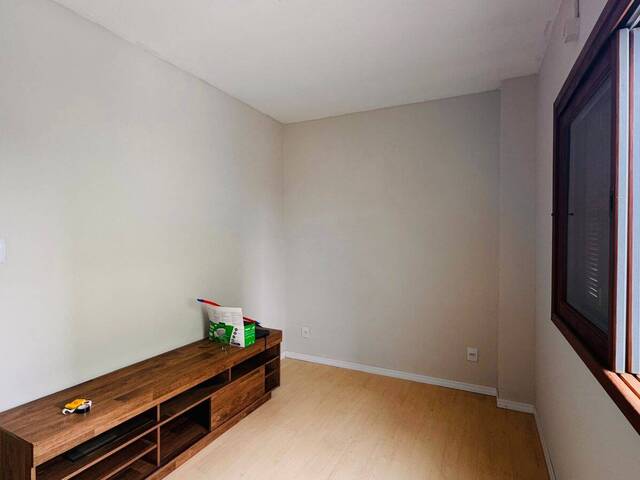 Apartamento para Venda em Cachoeirinha - 4